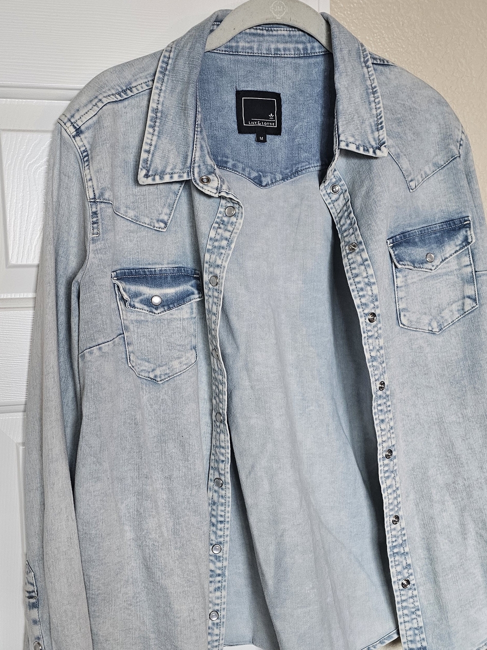 Light Wash Denim Shirt Jacket - Lily & Lottie